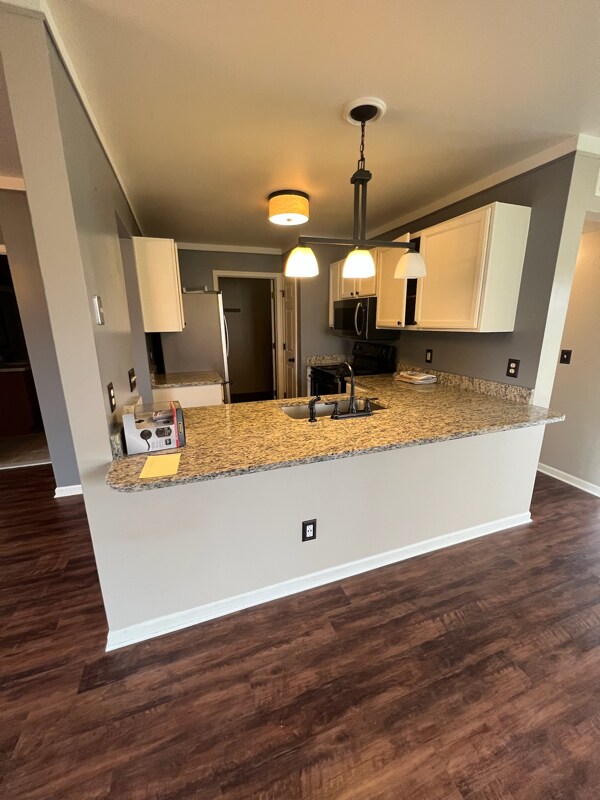 Building Photo - 30537 Hidden Pines Ln