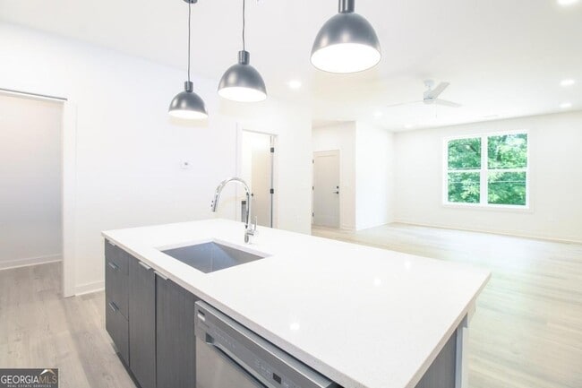 Photo - 260 Martha Dr Apartment