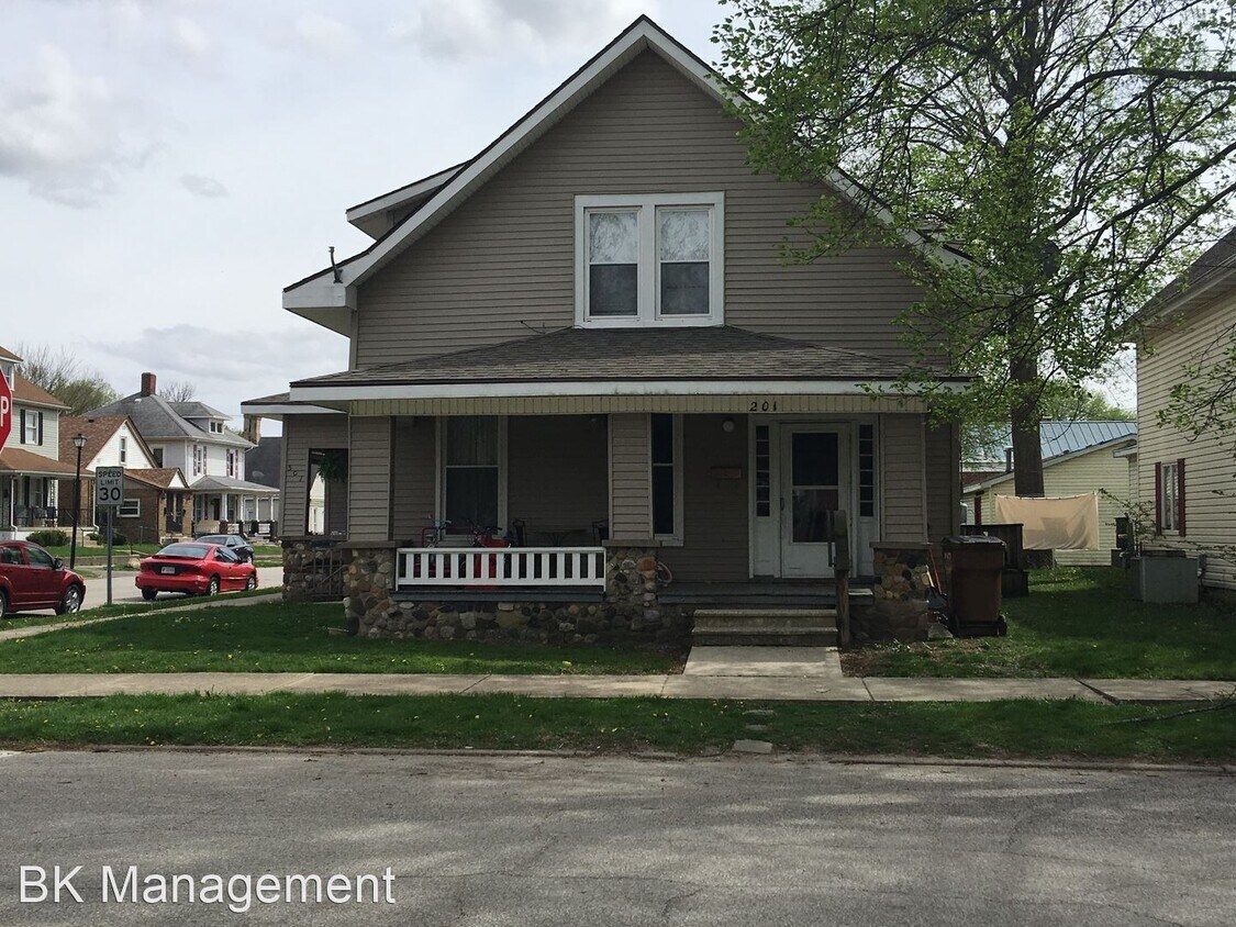 Primary Photo - 2 br, 1 bath House - 201 W College Street