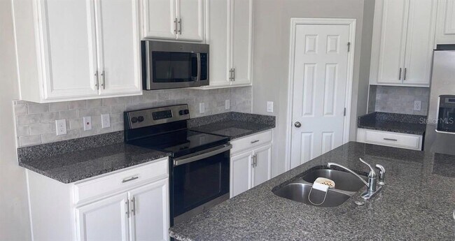 Foto del edificio - 10552 Salt Grove St