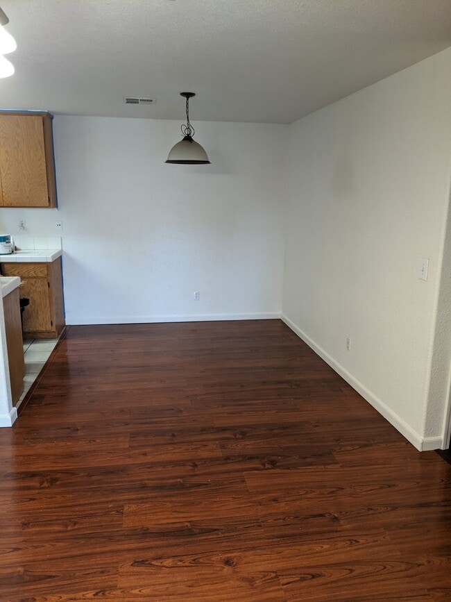 Foto del edificio - 127 Huber Ct