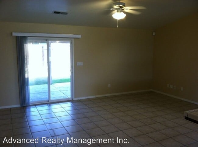 Building Photo - 3 br, 2 bath House - 6313 Prairie Dog St