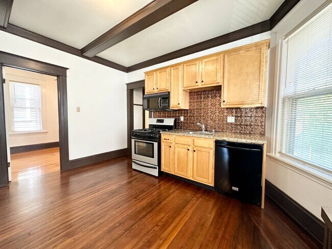 Foto del edificio - 423 Hamilton St