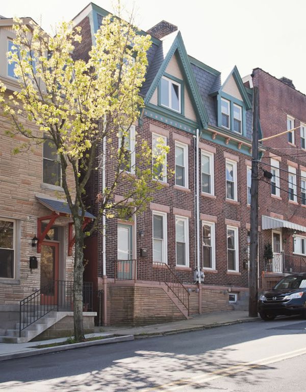 Foto del edificio - 1022 Herron Ave