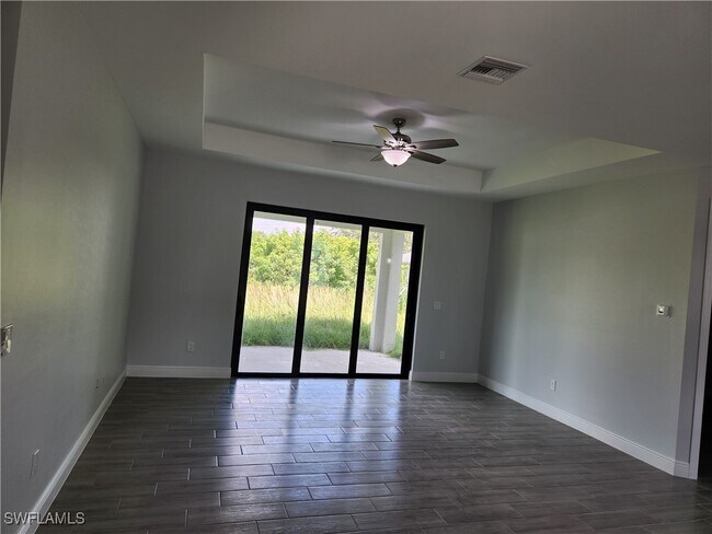 Building Photo - 17353 Dowling Dr