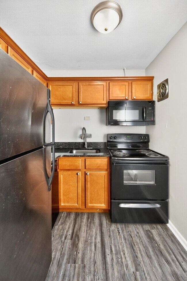 Foto del edificio - 3505 Telford St