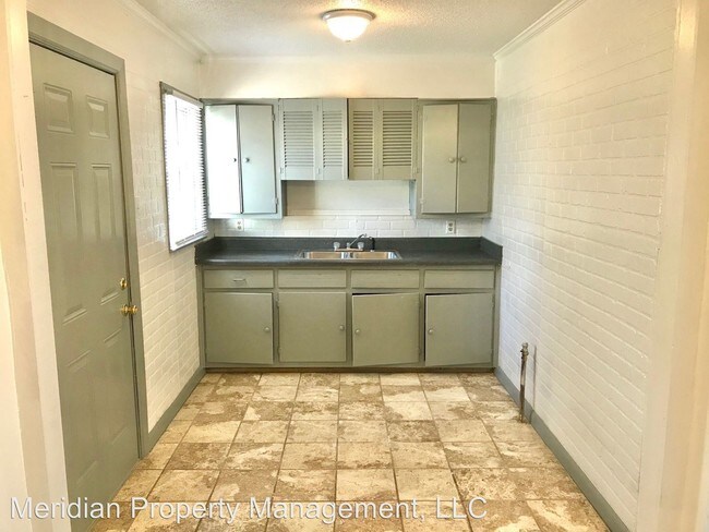 Foto del edificio - 3 br, 1 bath House - 1580 Prescott Rd