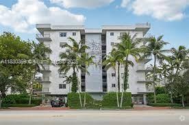 Building Photo - 1100 Alton Rd