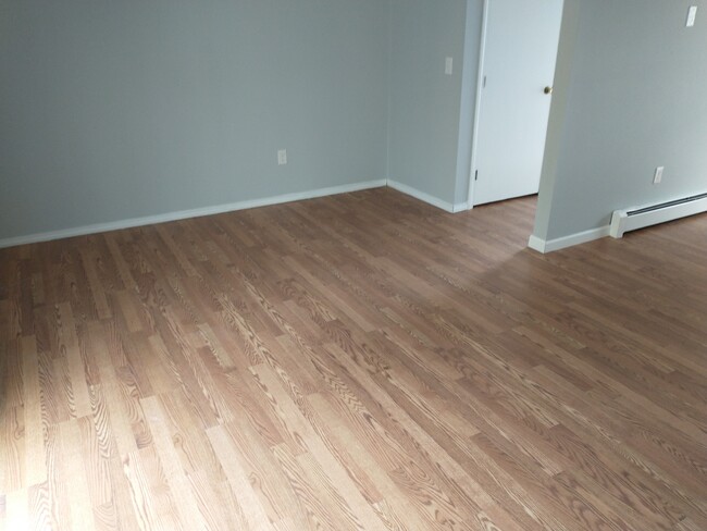 Building Photo - 1742 CT-12