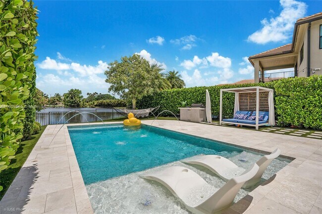 Foto del edificio - 908 SW 113th Way