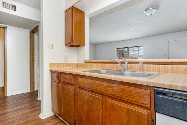 Foto del interior - Tiffany Square Apartments