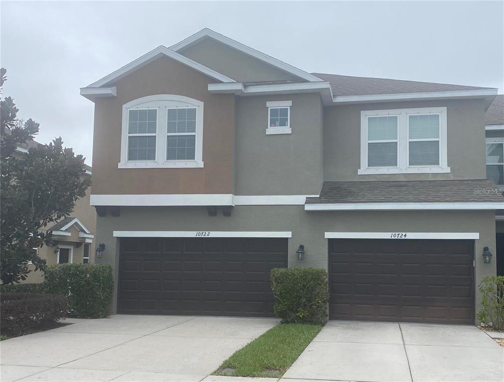 Foto principal - 10722 Avery Park Dr