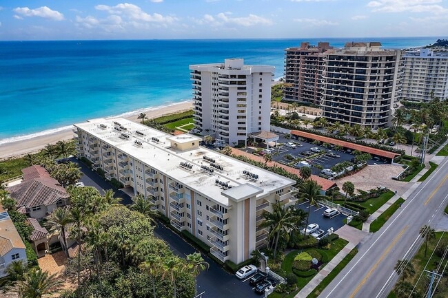 Building Photo - 630 Ocean Dr