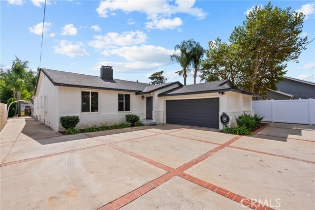 Building Photo - 23036 Burbank Blvd