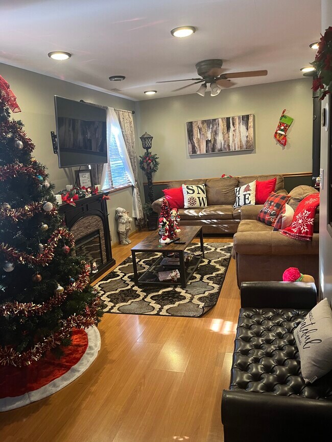 Foto del edificio - 21290 W Park Dr