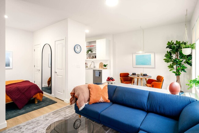 Interior Photo - The Devan