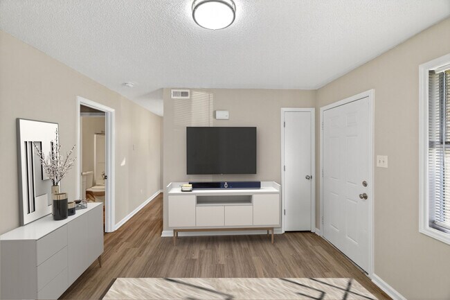 Foto del edificio - Bay Meadows Apts