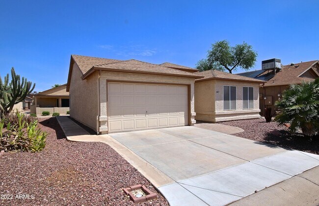 Building Photo - 1800 E Winged Foot Dr