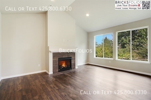 Foto del edificio - Discover Your Dream Home in Lacey - Your P...