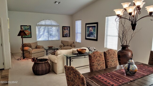 Building Photo - 38448 S Lake Crest Dr