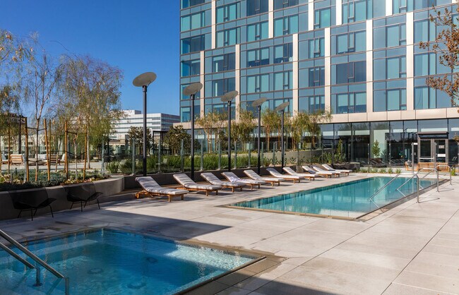 Foto del edificio - Brand New Luxury unit in the Heart of Downdown LA