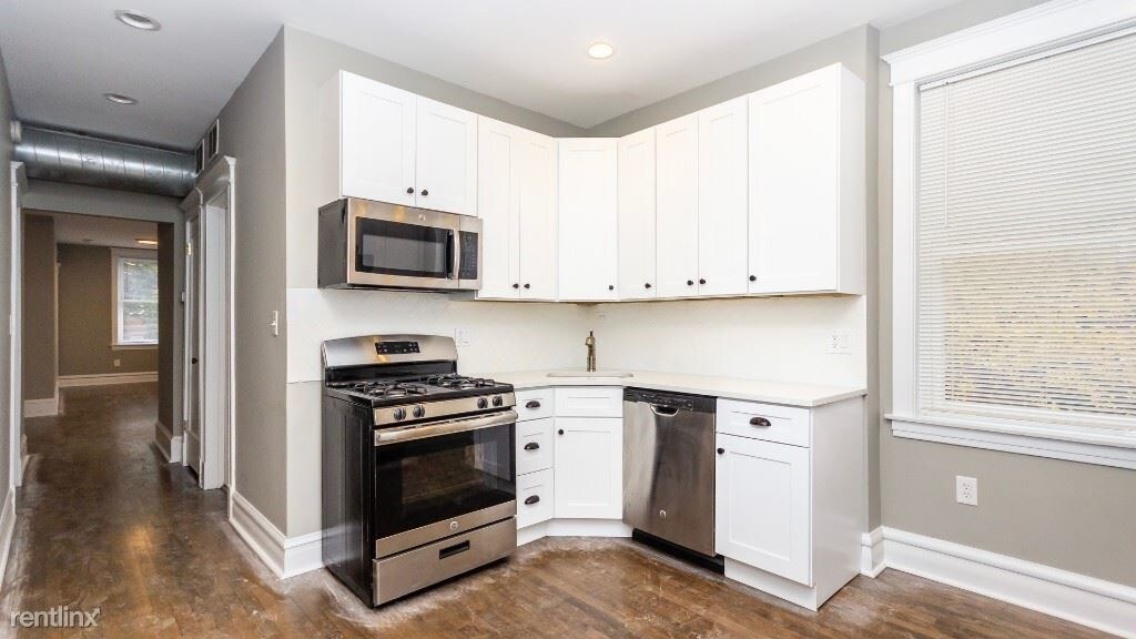 Primary Photo - 2149 W Thomas St