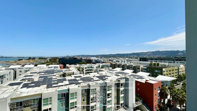 Foto del edificio - Water Views and Sunsets from Every Single ...
