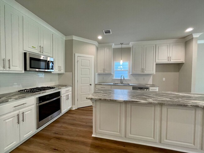 Foto del edificio - Stunning 3br in River Hills Farm!