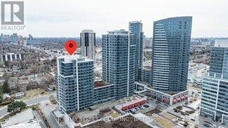 Building Photo - 7167-7167 Yonge St