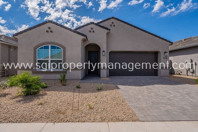 Building Photo - BRAND NEW DESERT RIDGE LUXURY PROPERTY!