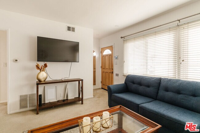 Foto del edificio - 1831 259th St