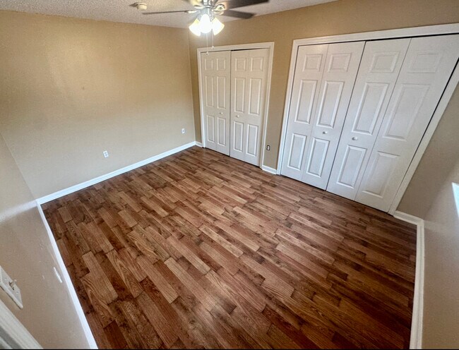 Foto del edificio - 11634 W Sherwood Meadow Ave
