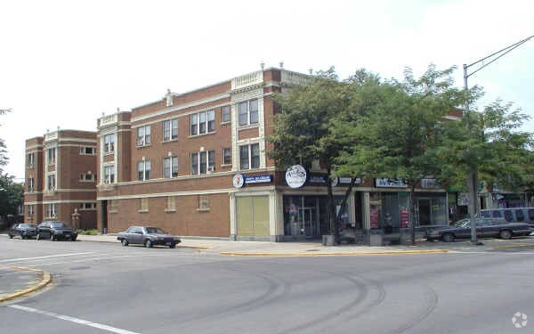Foto del edificio - 6127-6133 W Cermak Rd