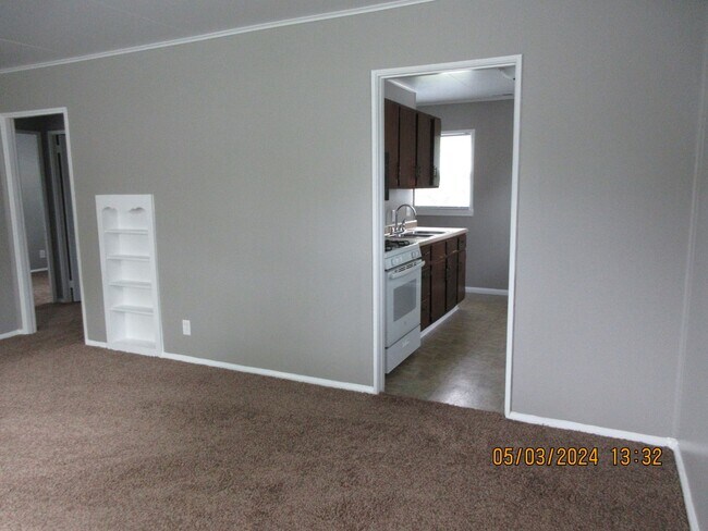Building Photo - 5311 Bowser Ave - Cute Two Bedroom Home! A...