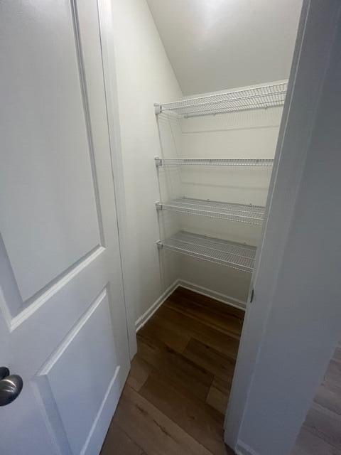 Building Photo - 5030 Highwood Dr