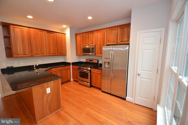 Building Photo - 13706 Maple Sugar Ln