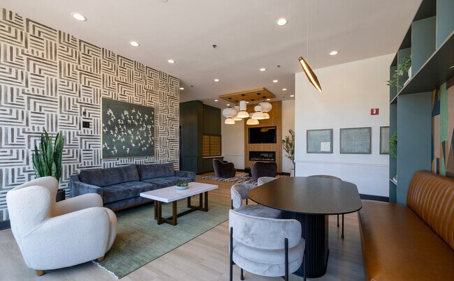 Foto del edificio - 625 Deerfield Rd