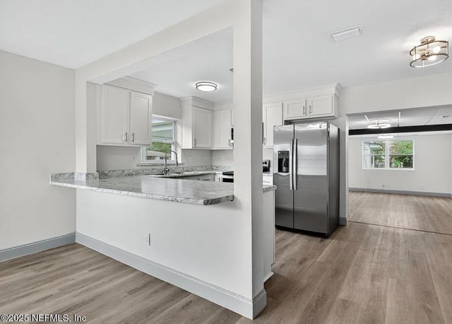 Foto del edificio - 1850 Harvester St