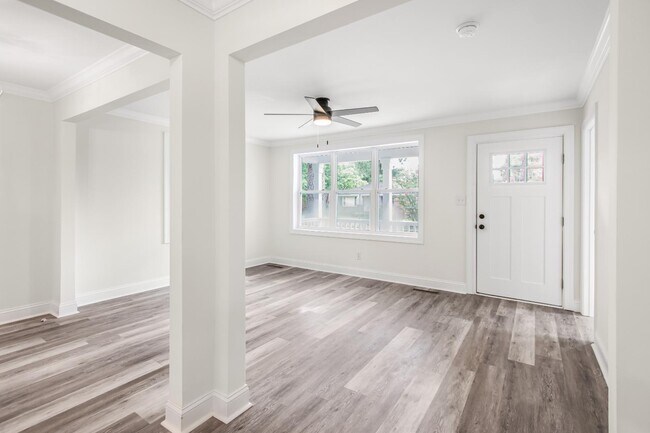 Foto del edificio - 500 Jackson Ln