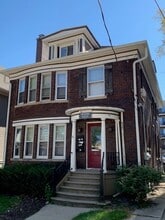Building Photo - 515 W Washington Ave