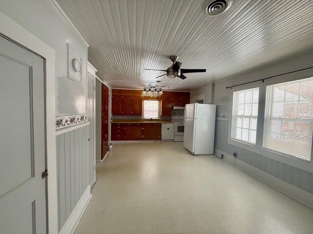 Building Photo - 763 Ruff Leonard Rd