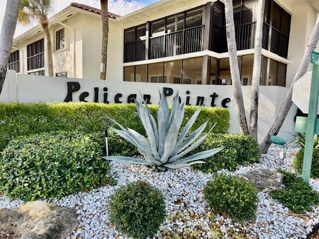 Foto del edificio - 85 Pelican Pointe Dr