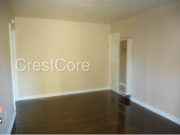 Foto del edificio - 2587 Snowden Ave
