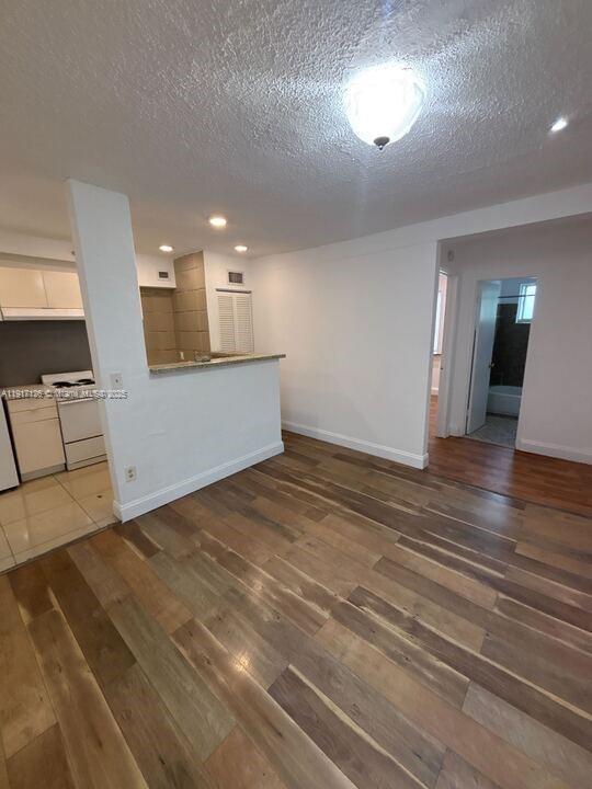 Building Photo - 542 NW 8th St