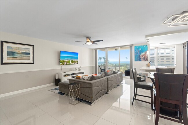 Foto del edificio - 5200 N Ocean Blvd