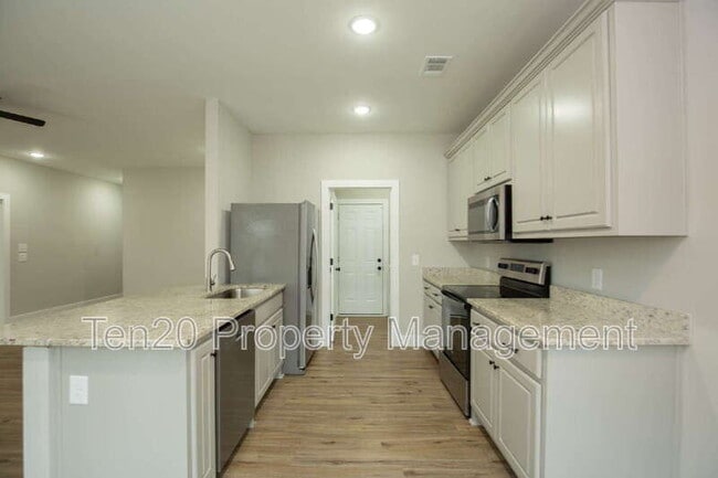 Building Photo - 7 Lemon Wy