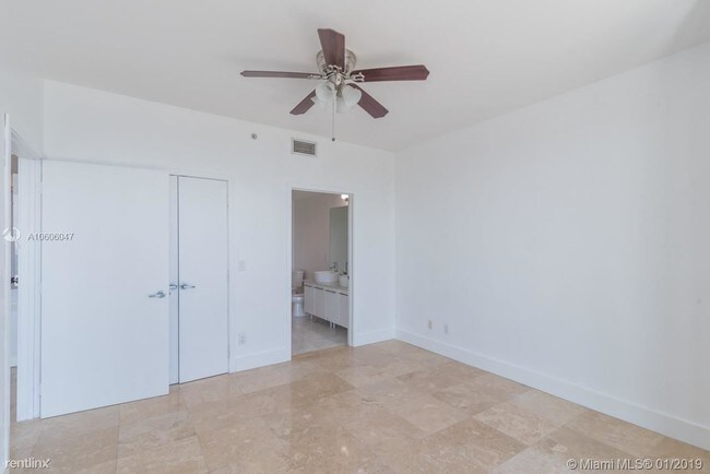 Foto del edificio - 2 br, 2 bath  - 888 Biscayne Blvd Apt 4314