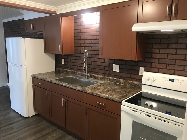 Foto del edificio - 4791 N Merton Dr