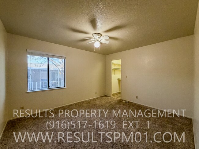 Foto del edificio - Cozy 2 bedroom in 55 and up community