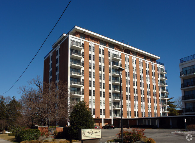 Building Photo - The Imperial